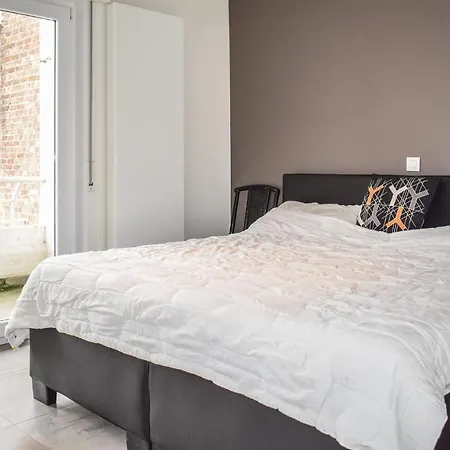 Quirinal - Ref 77 Apartman *