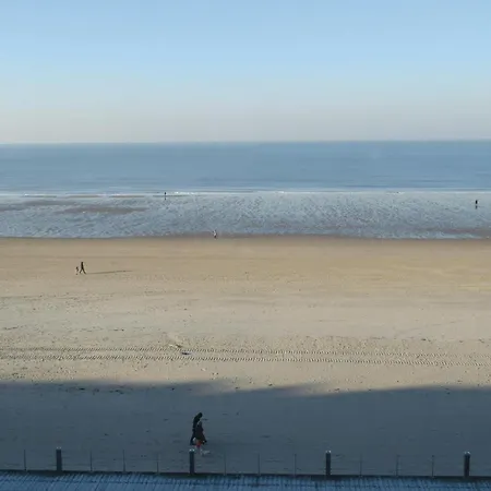 Quirinal - Ref 77 Apartman Ostende
